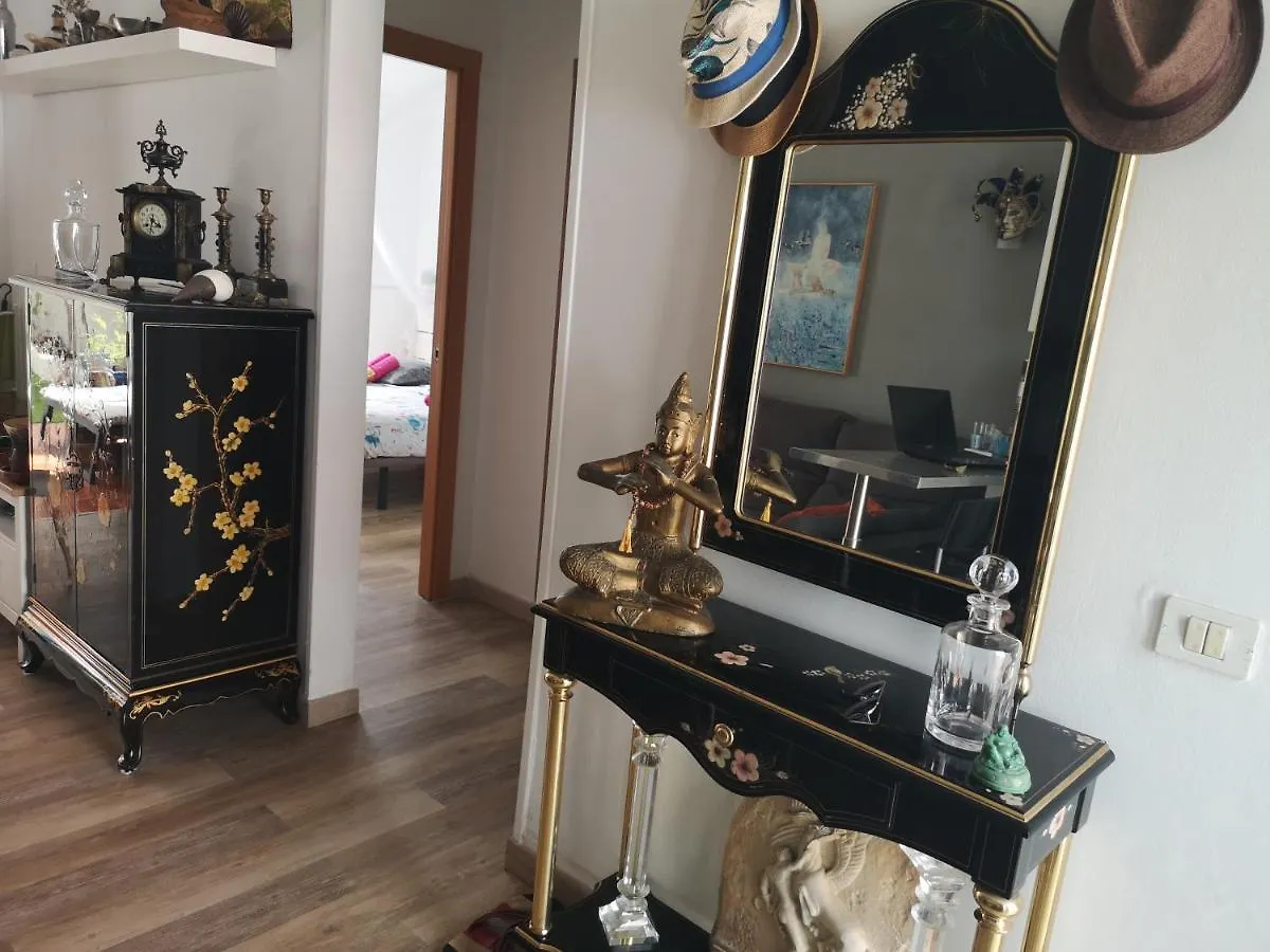 Yumbo Room Maspalomas  Bed & Breakfast